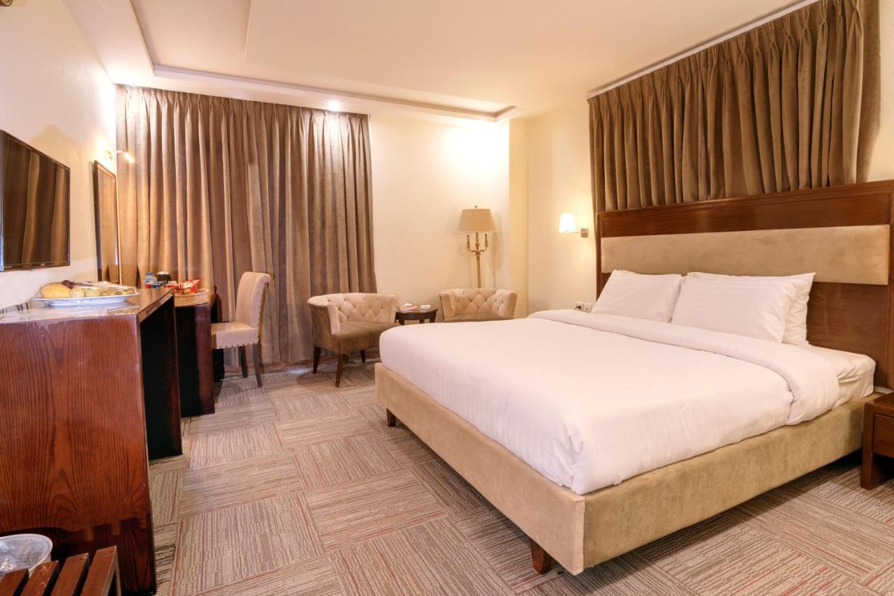 Hotel One Naran Extérieur photo